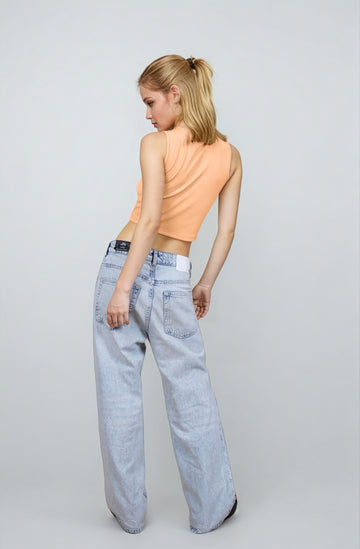 MWB Solid Rib Twist Front Crop Top