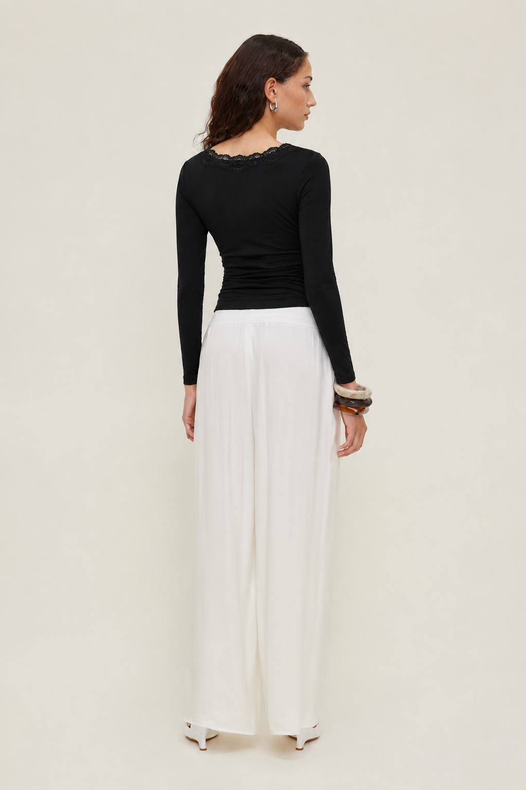 V-neck Solid Lace Trim Ruched Long Sleeve Top MYWISHBAG