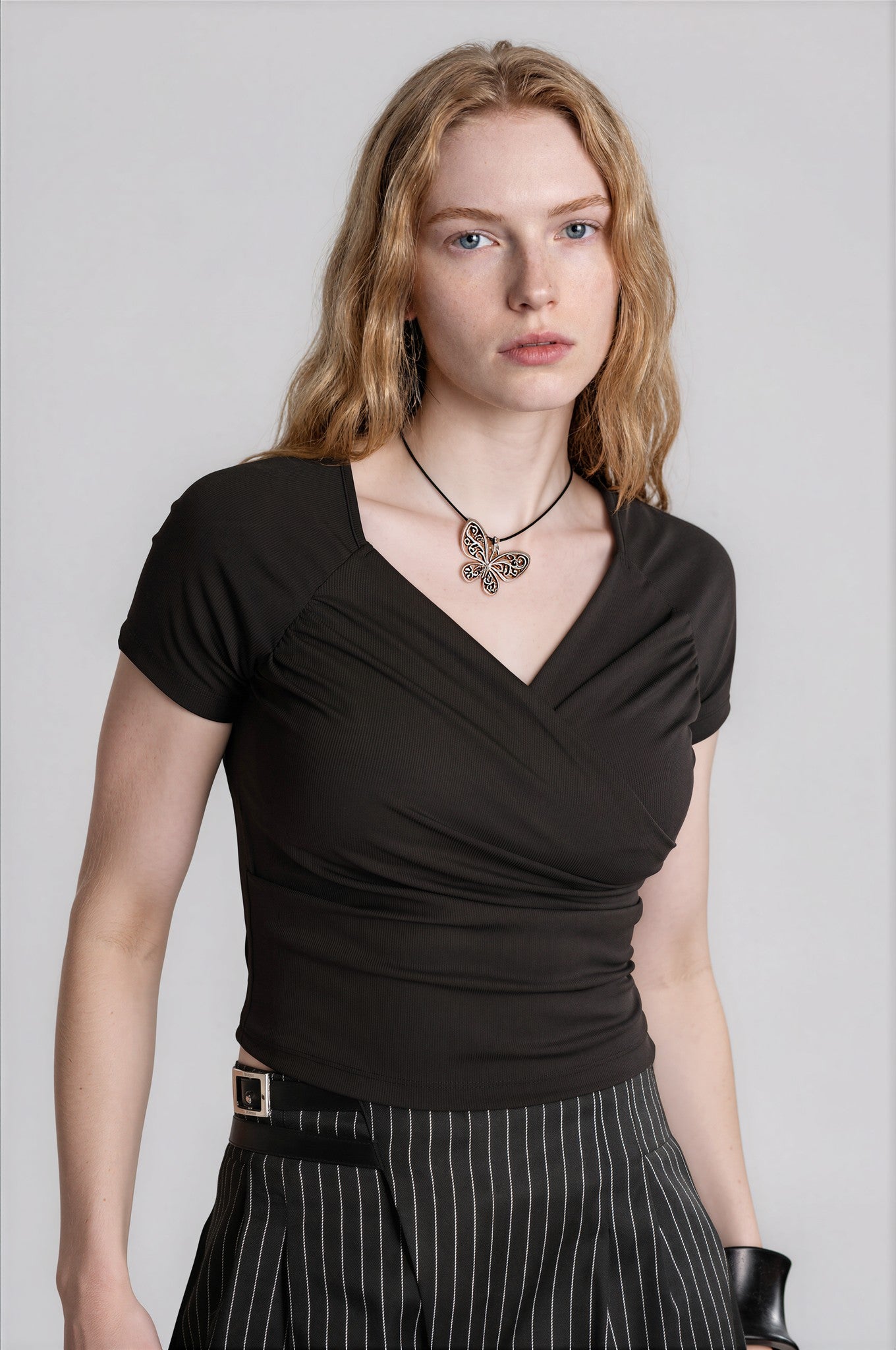 Sweetheart V Neck Short Sleeve Top